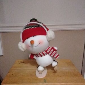 Festive Snowman Holiday Decor with Red and White Accents